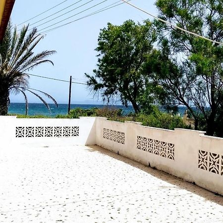 Summerhouse Peggy: Close To Athens Airport By The Sea 아르테미다 외부 사진